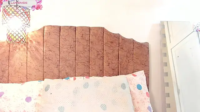 Mindy sweety online show from February 22, 2025, 1:24 pm