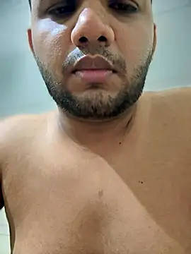 ved240 online show from September 9, 2025, 6:46 am