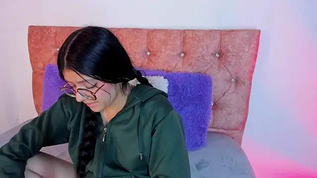 lana dol online show from February 12, 2025, 3:05 pm