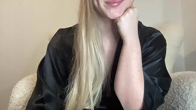 YourGreekAnna online show from January 25, 2025, 9:46 pm