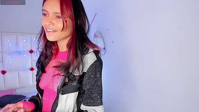 Salome rouse1 online show from March 5, 2025, 11:38 pm