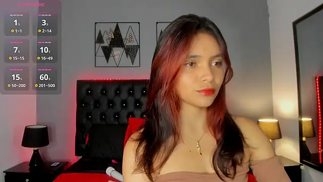 Salome rouse1 online show from November 5, 2025, 2:44 am