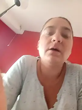 Nell-X online show from October 18, 2025, 11:11 am