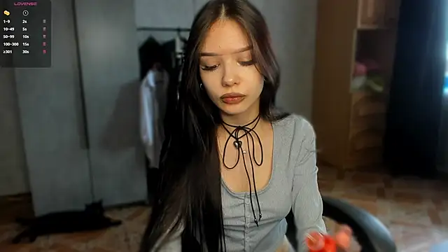Snapshot of SweetyDeviliya chatting on July 1, 2026, 9:33 am SweetyDeviliya online show from July 1, 2026, 9:33 am