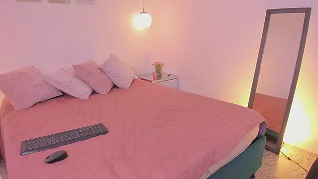 ibella7 online show from March 28, 2026, 7:46 pm