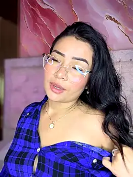 Rousse blue online show from September 18, 2025, 3:19 am