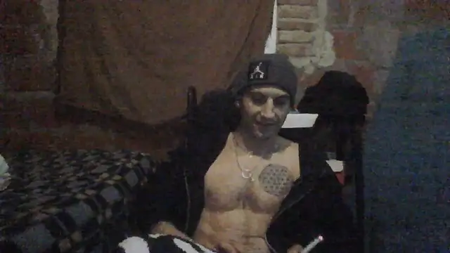 Snapshot of elsaiya chatting on July 5, 2026, 3:02 am elsaiya online show from July 5, 2026, 3:02 am