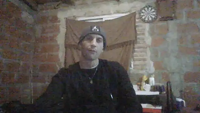 Snapshot of elsaiya chatting on July 21, 2026, 3:42 am elsaiya online show from July 21, 2026, 3:42 am