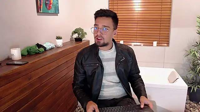 Edward max online show from February 5, 2025, 3:13 am