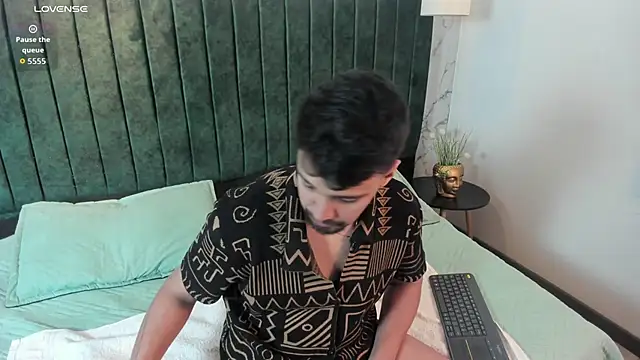 Edward max online show from March 1, 2026, 3:19 am