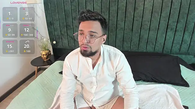 Edward max online show from March 27, 2026, 3:45 am