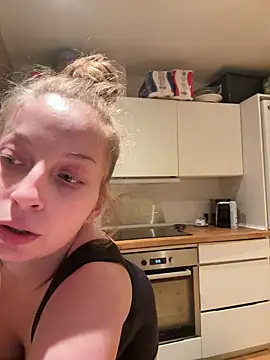 Hr Frk Olsen online show from November 1, 2025, 3:47 pm