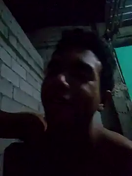 Reynold2608 online show from April 22, 2026, 3:09 am