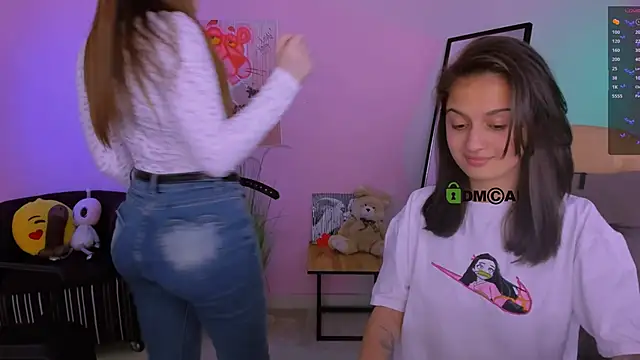 pure radiance1 online show from October 6, 2025, 12:46 pm