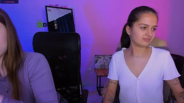 pure radiance1 online show from October 13, 2025, 12:49 pm