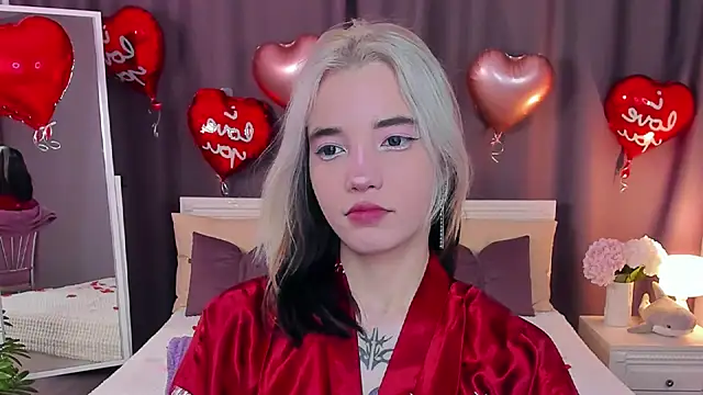 as1an girlfriend online show from February 17, 2025, 3:47 am