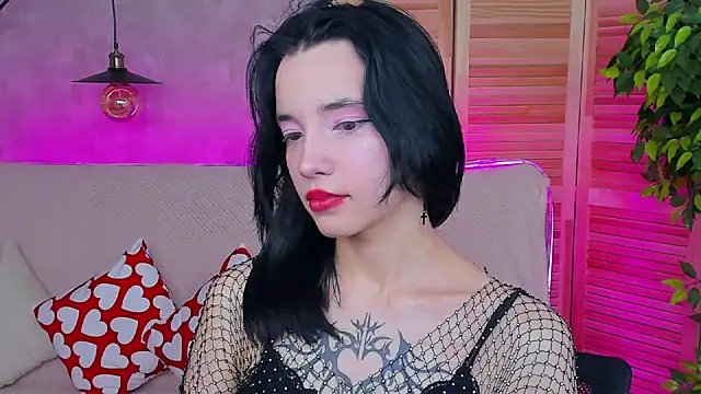 as1an girlfriend online show from March 19, 2025, 9:49 am