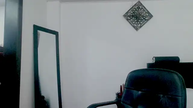 Hanna-33 online show from March 9, 2026, 2:54 pm