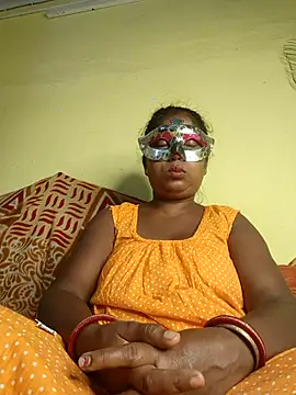 Snapshot of tinabhabhi chatting on June 17, 2026, 11:12 am tinabhabhi online show from June 17, 2026, 11:12 am