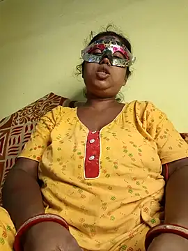 Snapshot of tinabhabhi chatting on July 27, 2026, 9:49 am tinabhabhi online show from July 27, 2026, 9:49 am