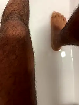 SensualG300 online show from November 12, 2025, 2:39 pm