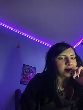 Hilary pinkk online show from January 10, 2025, 9:31 pm