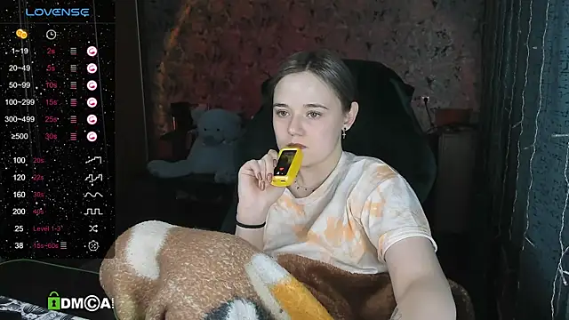 Your small bunny online show from February 12, 2025, 2:21 pm