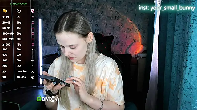 Snapshot of Your_small_bunny chatting on May 5, 2026, 2:08 am Your small bunny online show from May 5, 2026, 2:08 am