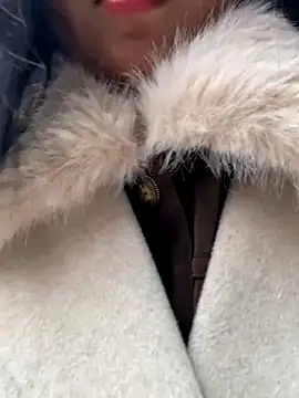 Xixi-Gala online show from December 7, 2024, 4:42 am