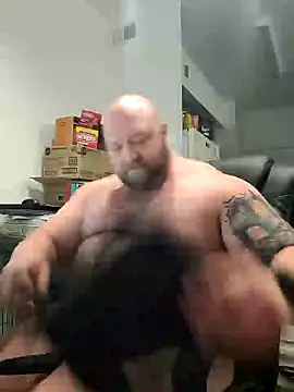 Strong Bear89 online show from January 20, 2025, 6:42 am