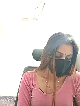 Tisha-01 online show from November 20, 2025, 2:50 pm