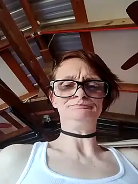 ivylee31 online show from March 1, 2025, 3:16 pm