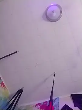 ivylee31 online show from March 23, 2026, 9:08 pm