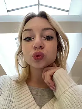 Snapshot of melissa_grr chatting on February 2, 2026, 12:26 pm melissa grr online show from February 2, 2026, 12:26 pm