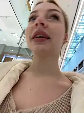 Snapshot of melissa_grr chatting on February 4, 2026, 12:33 pm melissa grr online show from February 4, 2026, 12:33 pm