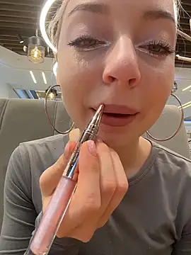 Snapshot of melissa_grr chatting on February 21, 2026, 11:55 am melissa grr online show from February 21, 2026, 11:55 am