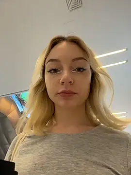 Snapshot of melissa_grr chatting on February 28, 2026, 10:38 am melissa grr online show from February 28, 2026, 10:38 am