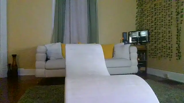 SexGoddessfinest online show from September 25, 2025, 4:49 am