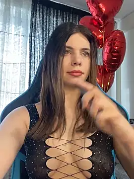 Snapshot of CurlyLara chatting on February 21, 2025, 8:07 am CurlyLara online show from February 21, 2025, 8:07 am