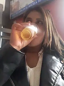 Alysson-- online show from March 14, 2025, 6:29 pm