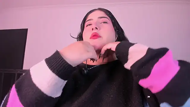 AmberiniHoffman online show from July 21, 2026, 12:07 pm