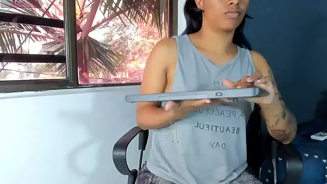 Brunettesexy0 online show from February 19, 2025, 7:16 pm