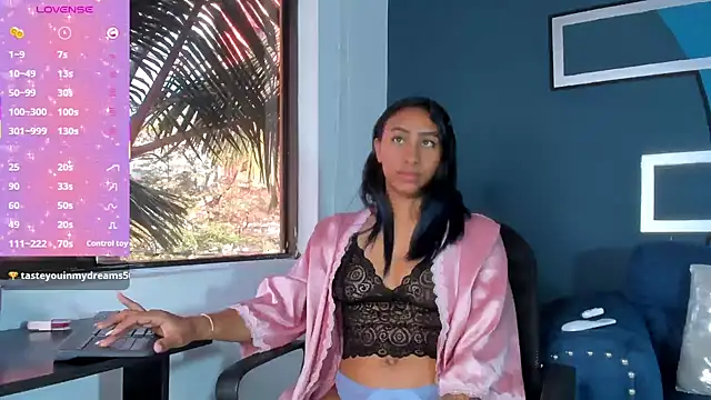 Brunettesexy0 online show from March 19, 2025, 8:32 pm