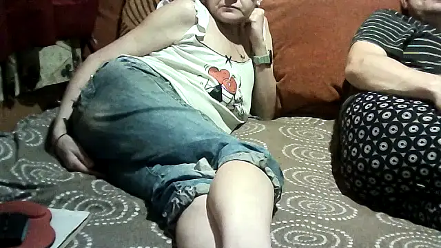 AlanaLaDream online show from October 2, 2025, 5:09 pm