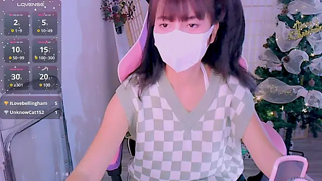 desiregirl69 online show from December 11, 2024, 2:54 pm