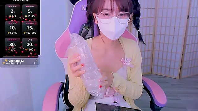 desiregirl69 online show from January 22, 2025, 3:07 pm