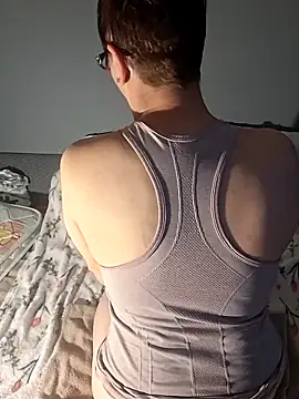 MsPink Flamingtoes544 online show from April 22, 2026, 9:01 am