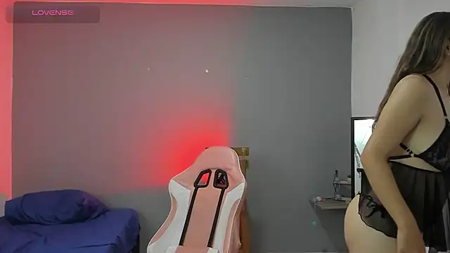 gwen ashly online show from March 18, 2025, 6:59 pm