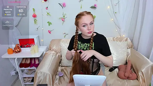 Merida red  online show from November 10, 2025, 1:48 am