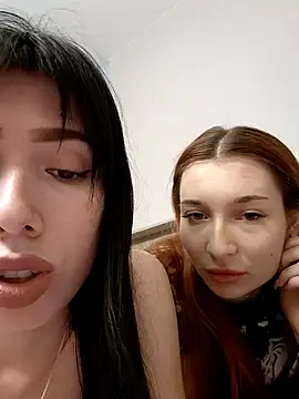 KeithTown online show from November 18, 2025, 4:44 pm